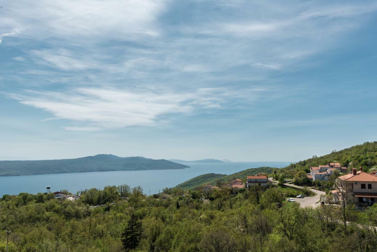 Apartman En Moscenicka Draga Exterior foto